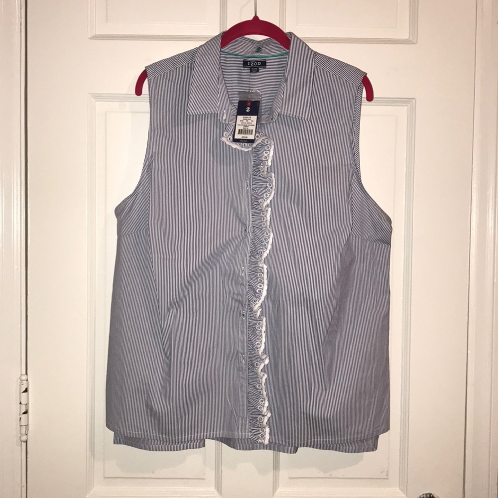 Izod sleeveless women’s top